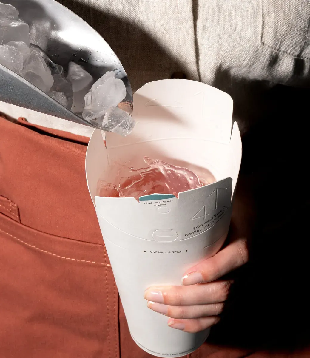 Ekoroll Lid-Free Cold Paper Cup - Detail View